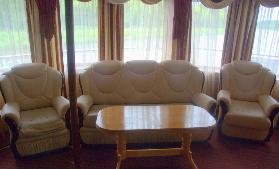 Президентский люкс (средняя палуба)