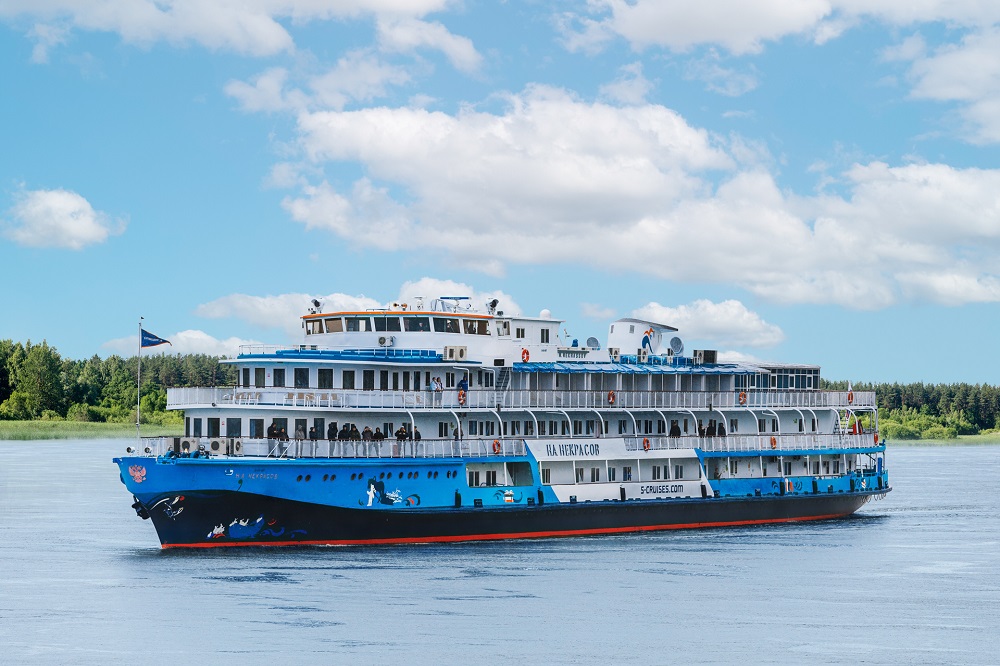 Круиз Ростов-на-Дону (2 дн.)  – Старочеркасская – Ильевка – День на борту – Астрахань – Никольское – Волгоград – Усовка – Самара – Ульяновск – Чебоксары – Н.Новгород – Чкаловск – Дубна – Москва 20.09.2026-04.10.2026