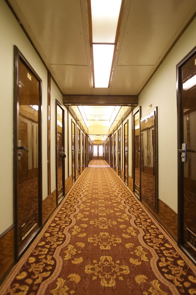 коридор на средней палубе