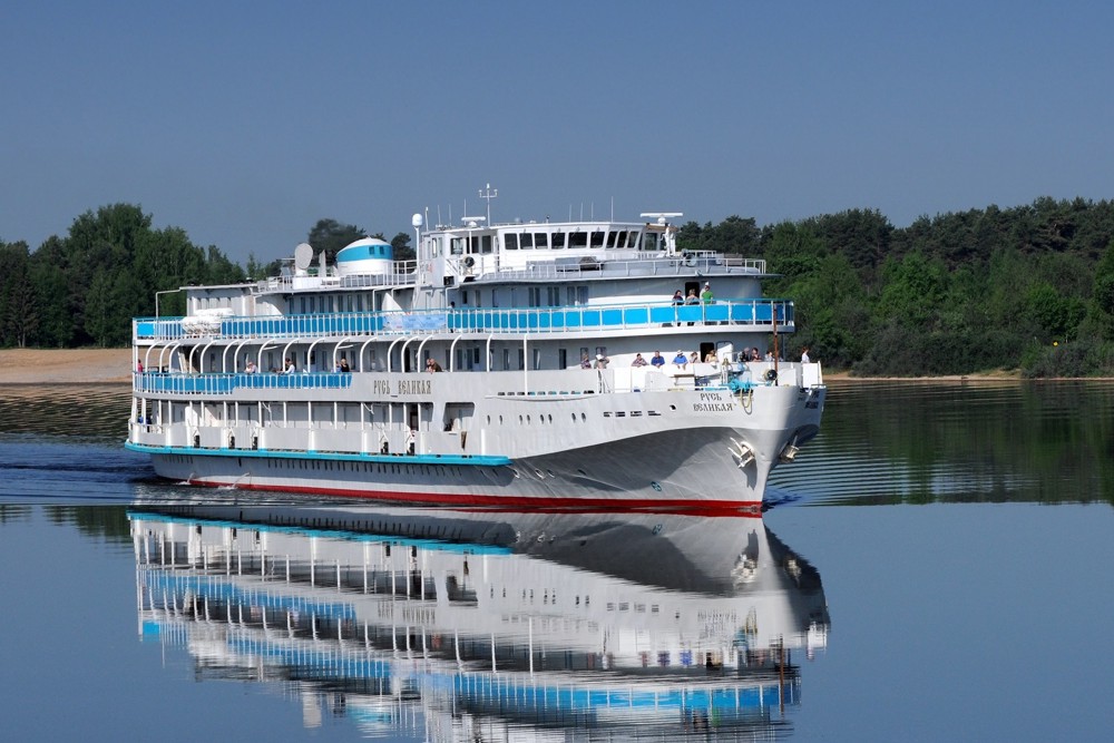 Круиз С.Петербург – Шлиссельбург – Старая Ладога – Кижи – День на борту – Соловецкие острова (2 дн.)  – Архангельск (2 дн.)  – о. Кий – Онега – Беломорск – Сосновец – Повенец – Петрозаводск – День на борту – Углич – Москва 02.08.2026-17.08.2026