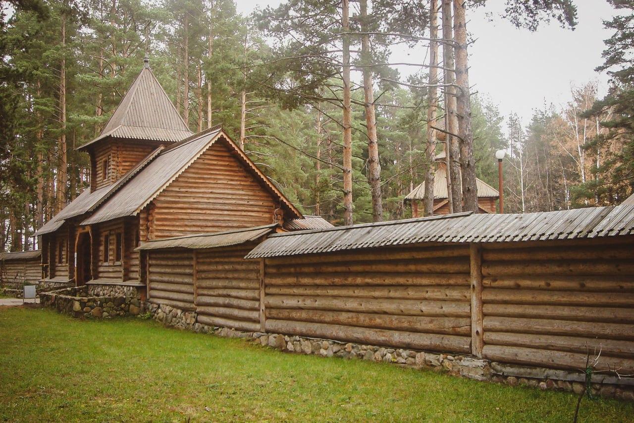 Дубна. Скит